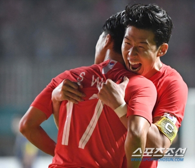 '어김없이 증명된 과학' 이승우 3경기 연속골→손흥민 해트트릭, 공식 또 통했다