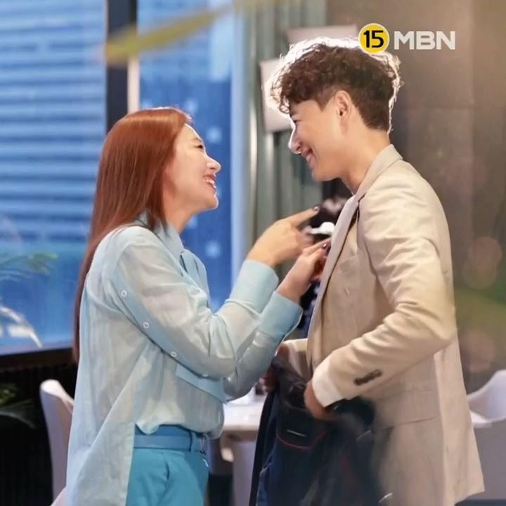 우다사 이지훈 김선경 포옹 첫 입맞춤 듀엣 김법래 손준호