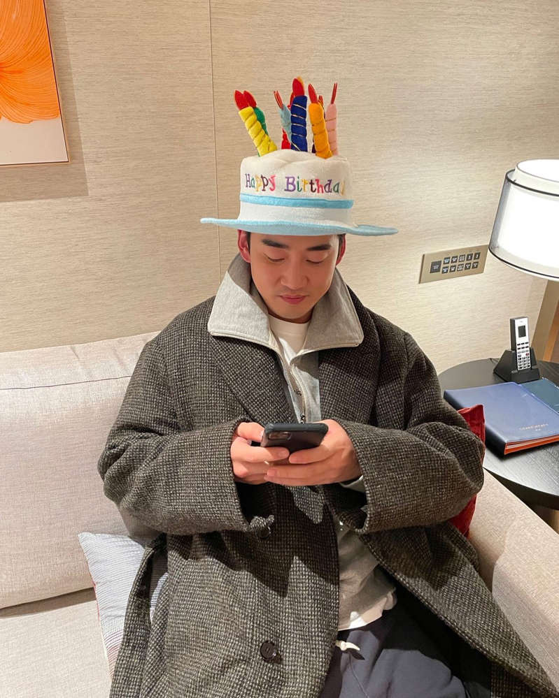'생일' 윤계상, SNS에 