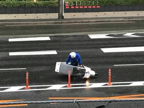 일본 태풍에 도미노 피자 배달 논란 영상 사진