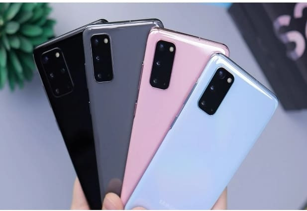 스마트폰 판매 부진...불경기로 중고폰 판매 급증하는 미국...한국은 Demand for second-hand smartphones hits all-time high amid soaring inflation