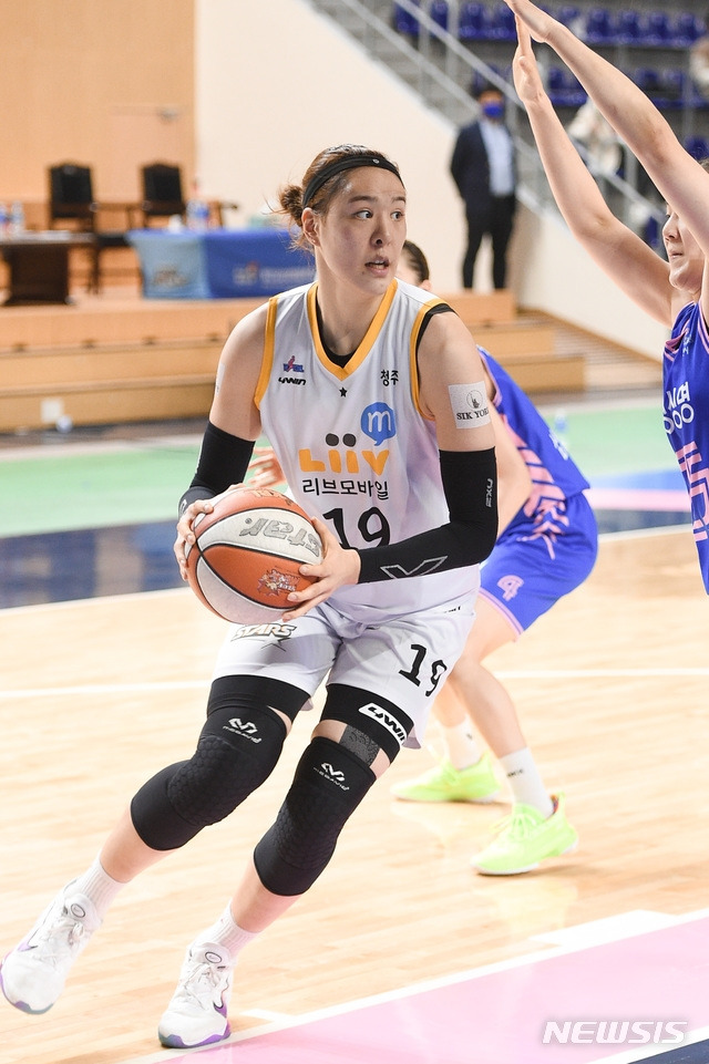 [여자농구]여자농구 박지수 vs 박지현, 4일 빅매치