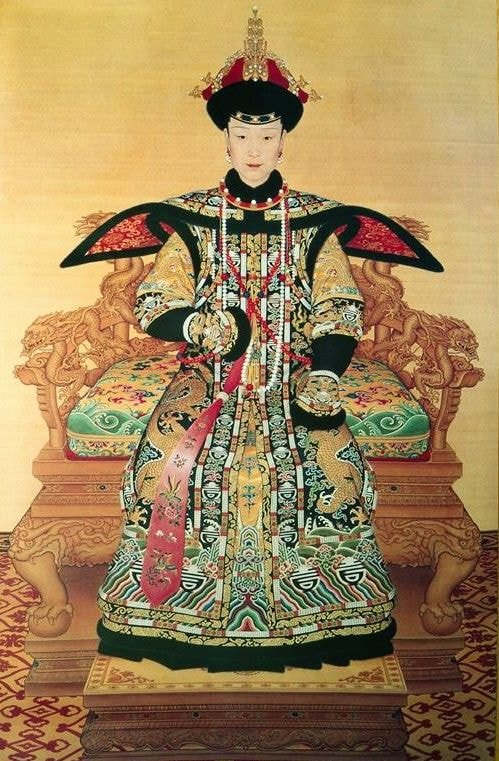 청나라 황제 건륭제의 황후와 후궁들 초상화 (조선인 후궁 있음)