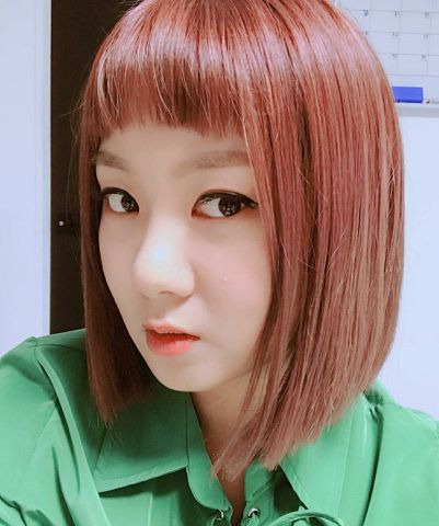 박나래 나이와 키.  성형고백