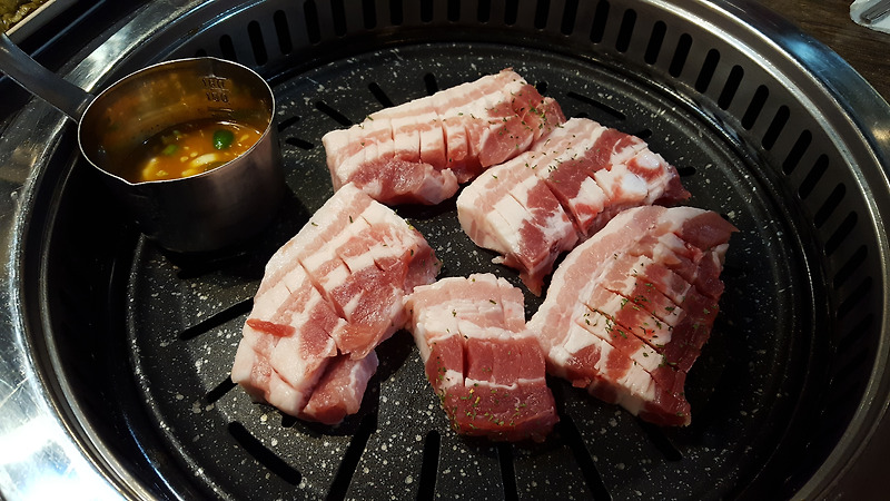 [고기회관] 온천천 맛집, 안락동 맛집으로 유명한 가성비 좋은 고기집 솔직한 후기