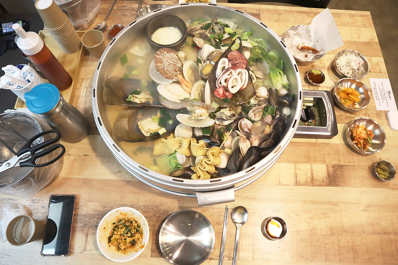 수원 광교카페거리맛집 택이네 조개전골 칼국수 후기 !