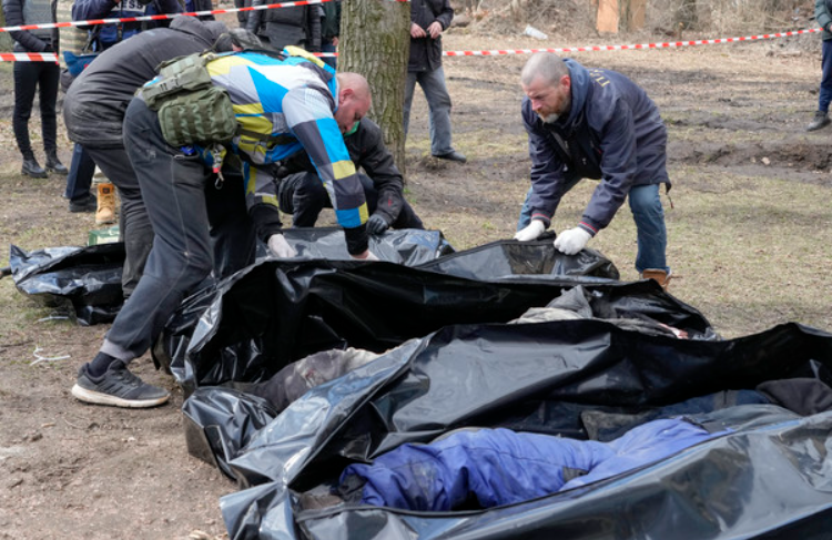 우크라이나 부차 대량 학살로 규정 그러나 부인하는 러시아