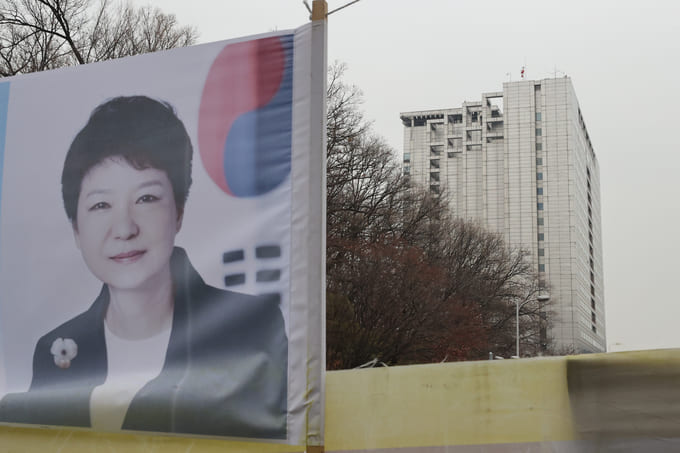 [특보] 박근혜 대통령 오랜 옥고에서 풀려나...“대한민국 위해 할수 있는 일 할 것”