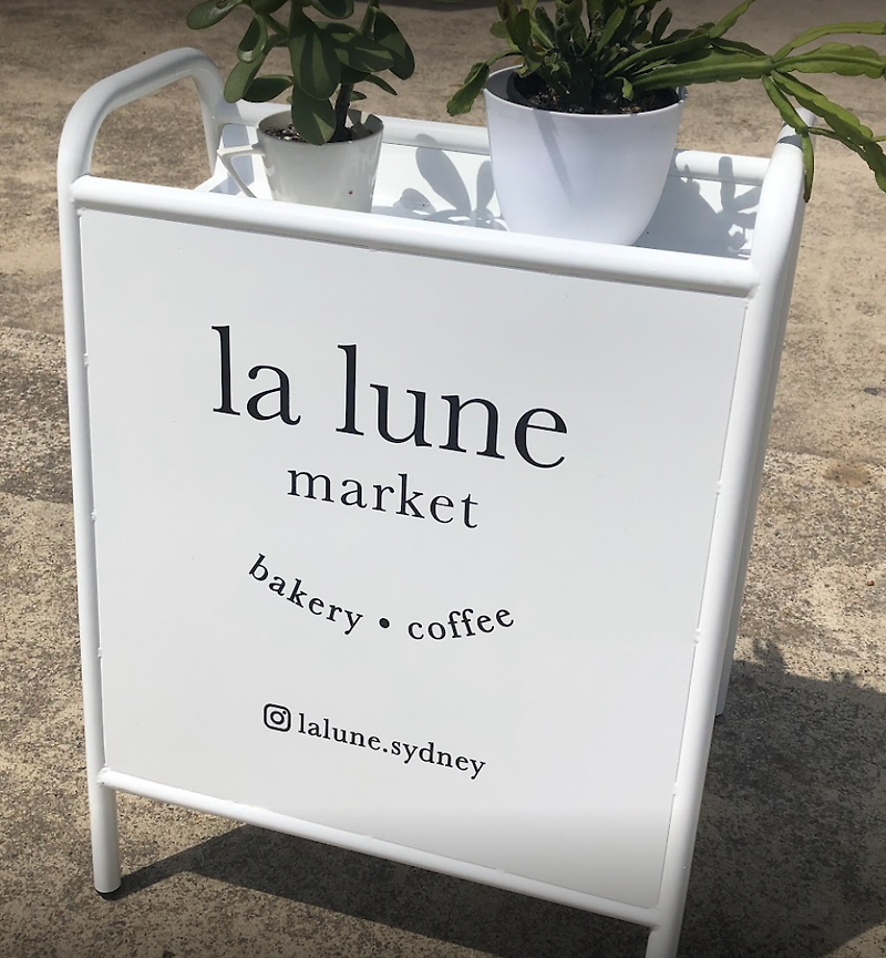 COFFE/ 커피/맛차/샌드위치/North Strathfield -La Lune Market