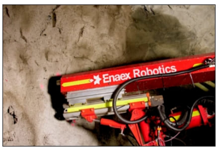 세계 최초 원격 자율 터널 굴착 로봇 VIDEO: Enaex claims world first completely robotic & autonomous underground explosives loading operation using its UG-iTruck