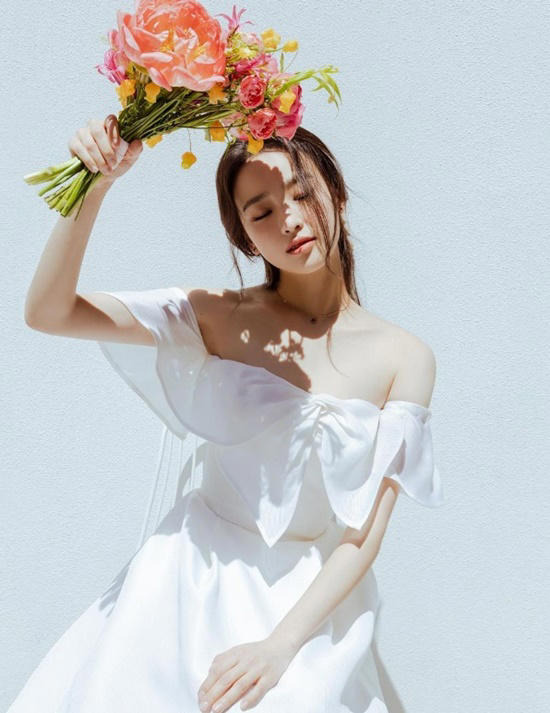 '9세 연상과 결혼' 손연재, 여신 같은 웨딩 화보! [사진]