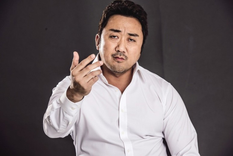 마동석 나이 예정화 와이프 부인 아내 결혼 남편 국적 고향 가족 군대 자녀