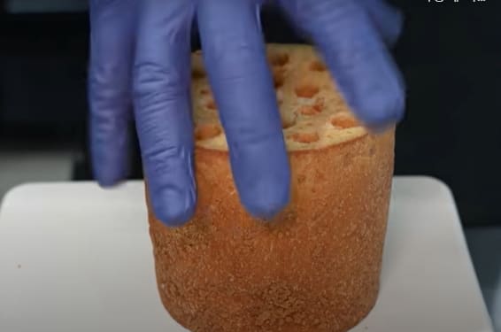 어묵에 뜨거운 물을 부어보세요 ㅣ 세계최초 연탄식빵, 번개탄빵