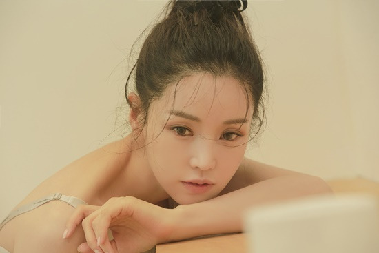 남규리, 청순미, 고혹미 공존! 인형같은 미모 [화보]