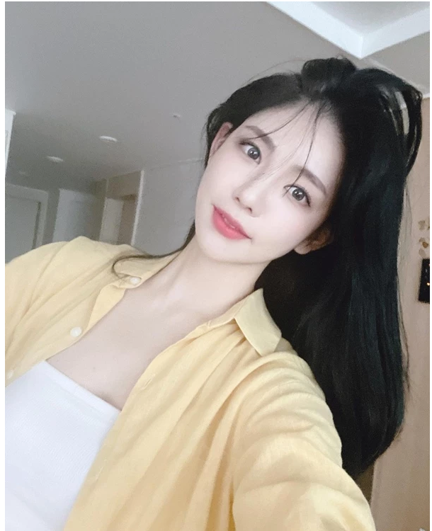 뒷결 여캠 BJ 만다 '남친 아이디로 로그인 숨어있던 BJ 남친 최호선 발각' 공개 열애 선언