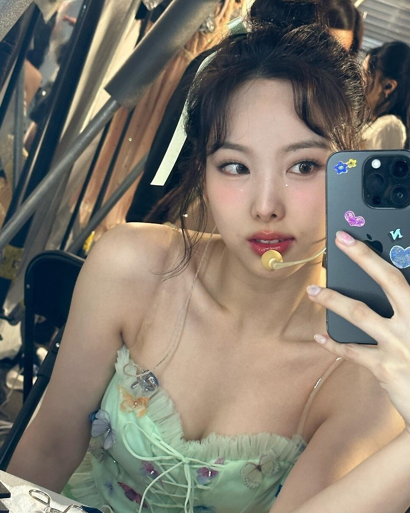 트와이스 나연, 런던 공연 현장 공개 