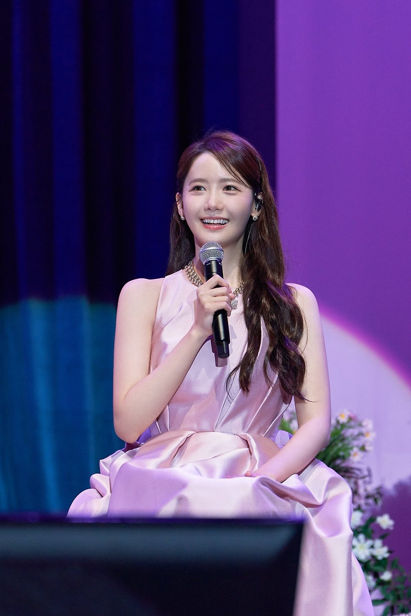 걸그룹 소녀시대 멤버 겸 배우 임윤아가 방콕의 밤