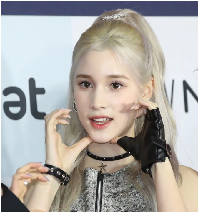 걸그룹 케플러 휴닝바히에 가족상 나이 프로필 국적 대한민국 미국 복수국적
