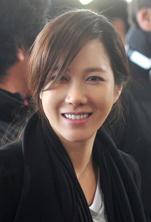 이지아 나이 전남편 서태지 결혼 이혼 재혼 정우성 스캔들 자녀