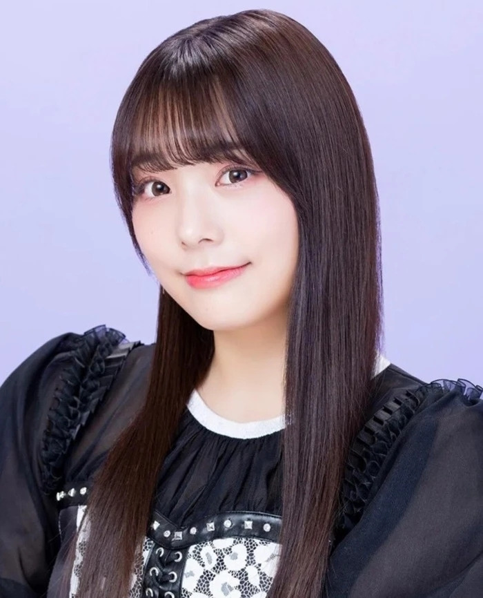 한국인 최초로 日 NMB48 멤버 된 이시연, 일본서 그라비아 도전...