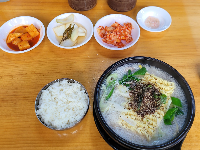 서울 서대문 순대국, 해장라면 맛집(by 내돈내산)