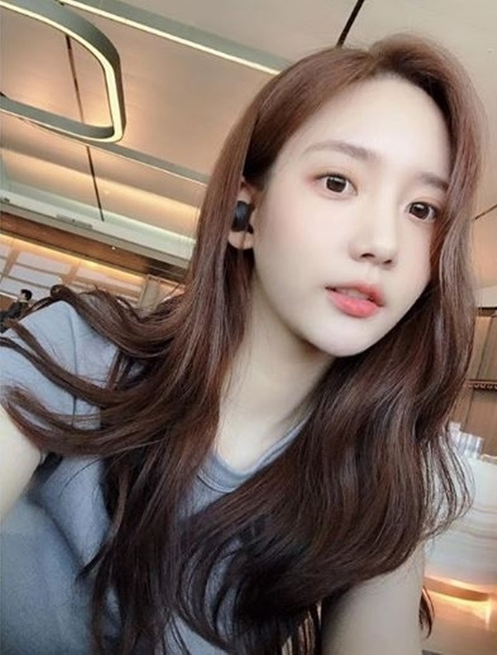 한서희, 남자 배우와 카톡 공개...논란되자 