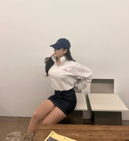 나는솔로 9기 옥순 인스타 근황 청미니스커트 글래머 성형