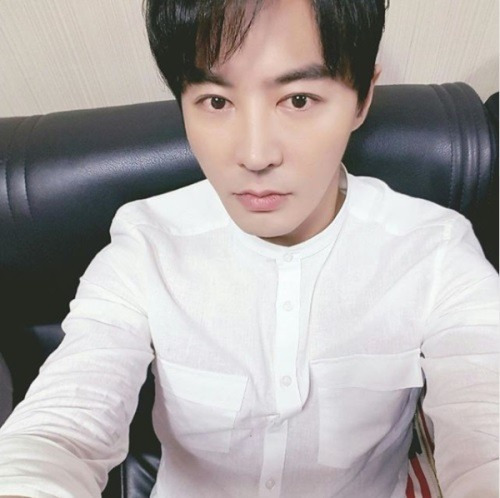 전진 나이 류이서 와이프 직업 부인 아내 결혼 성형 자녀 가족 프로필