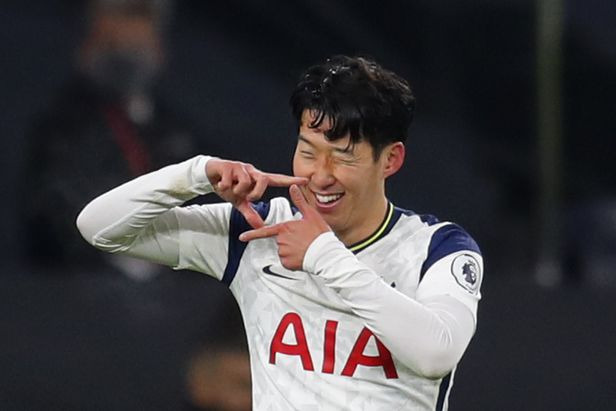 “아름답다, 손흥민 골” 오른발 감아차기 슛으로 MVP