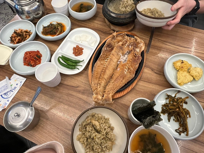제주공항 근처 브레이크타임 없는 식당 추천 - 대우정 (전복돌솥밥, 옥돔구이)