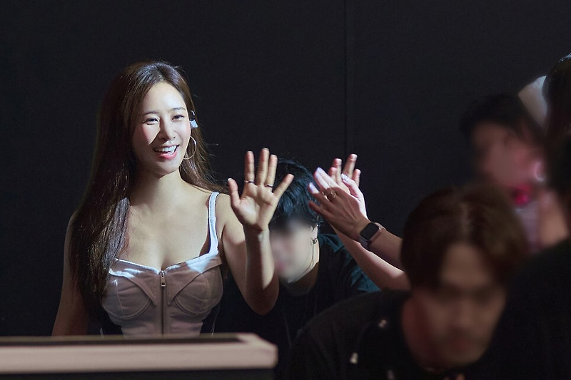 소녀시대 권유리, 아시아 팬미팅 투어 피날레...특급 팬사랑 증명 