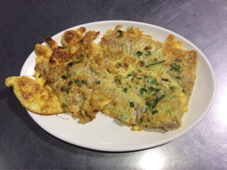 번철에 지진 고소함, 동태전(Pan-fried Battered Pollack Fillet)