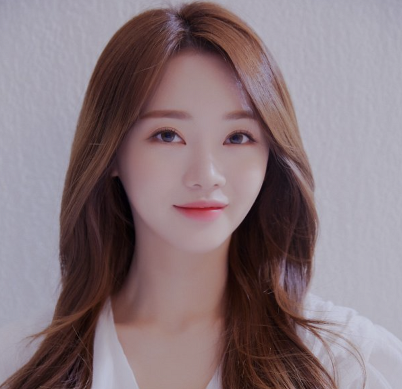 트로트 홍지윤 프로필 나이 몸매 데뷔 앨범 미스트롯 활동 학력 인스타 사진 움짤
