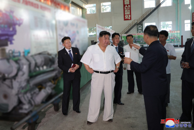 북한 김정은 수석 참석, 핵 공격이 가능한 첫 전술핵공격잠수함 건조 완료
