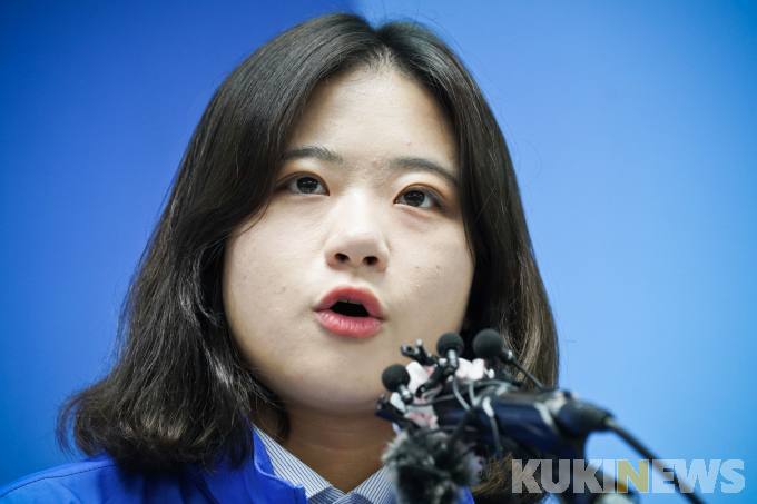 민주당 향한 박지현 총공세..