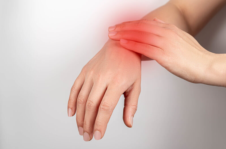 손목 건초염 증상 및 원인 치료방법 정리