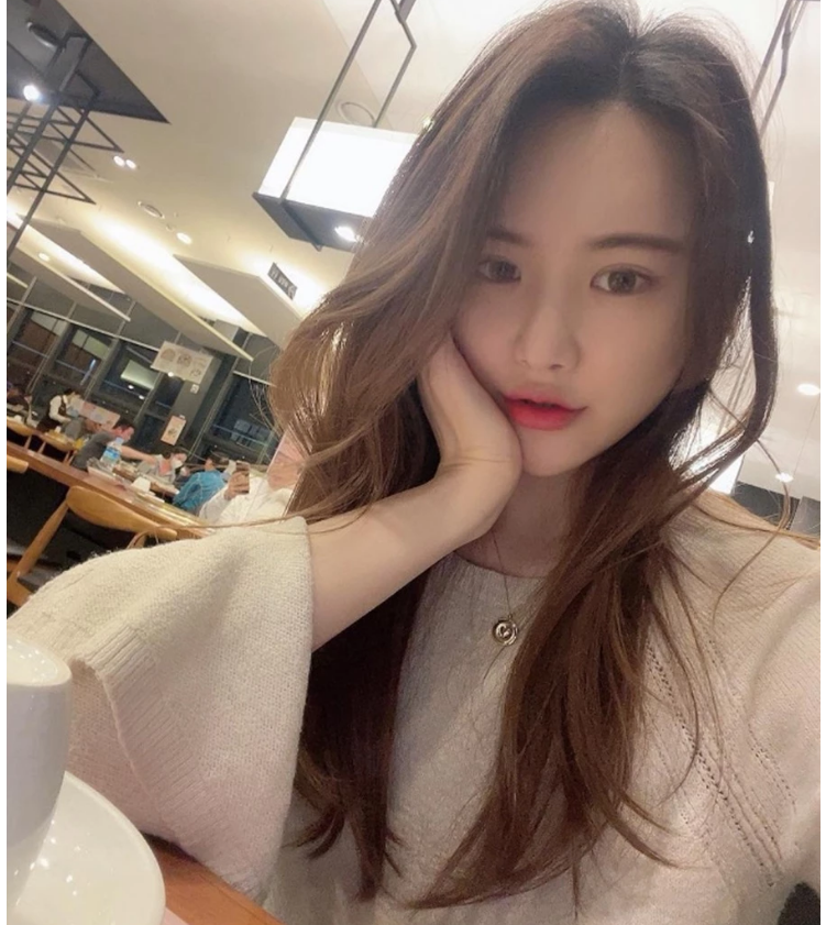 범죄도시 3 초롱이 고규필 여자친구 싱어송라이터 에이민 공개 열애소식