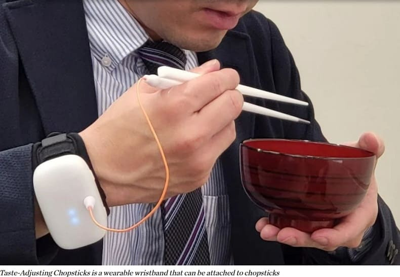 '세계 최초'  소금없이도  짠맛을 더해주는 젓가락 VIDEO: Taste-Adjusting Chopsticks is a wearable device designed to make food taste saltier