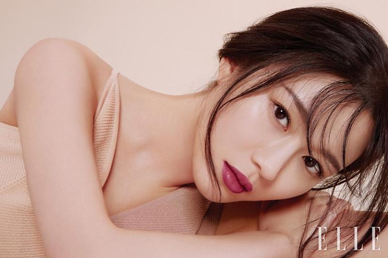 [인터뷰] 과거 bnt 화보: 이다인은 어떤 사람?