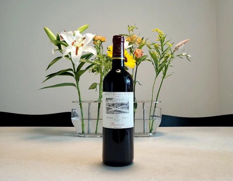 라피트 보르도 레드 2018 - 가벼운 바디감의 보르도 와인