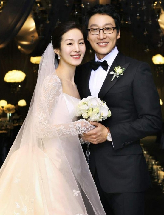 이휘재 나이 와이프 직업 부인 문정원 결혼 남편 고향 자녀 가족 집 차