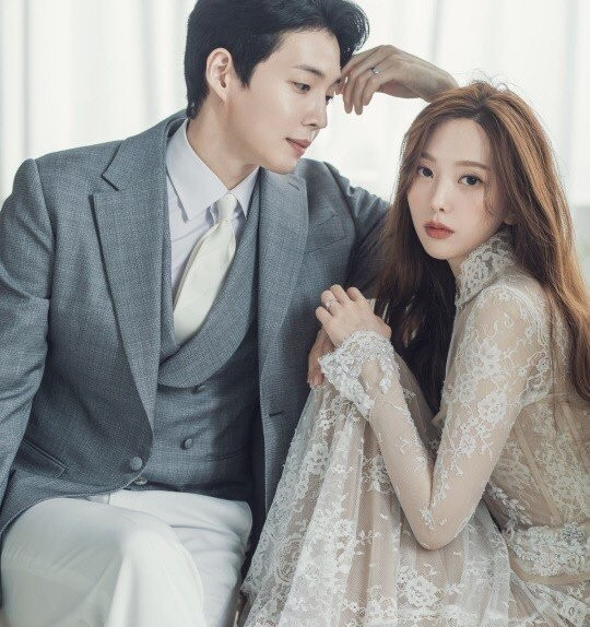 배우 김동호 헬로비너스 윤조 결혼 웨딩화보 공개
