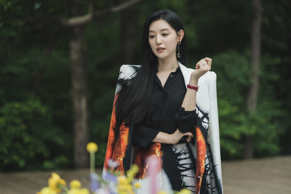 눈물의 여왕’(극본 박지은, 연출 장영우 김희원)에 나오는 김지원의 캐릭터