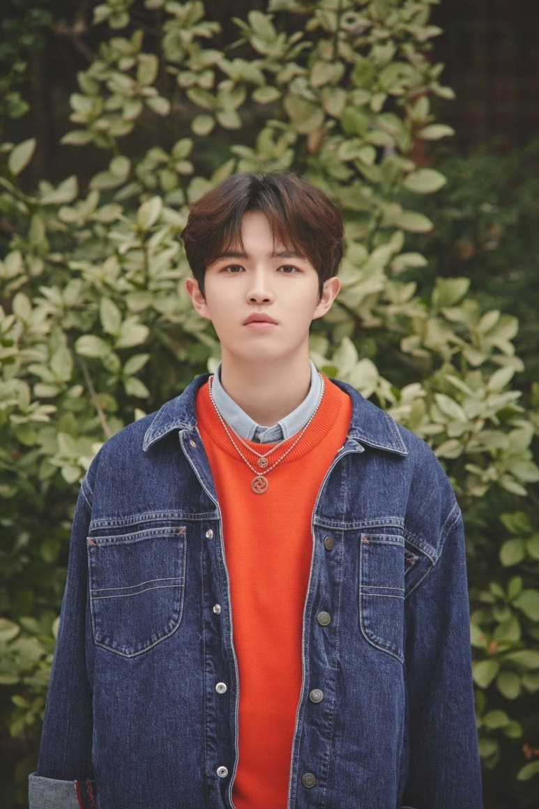김재환 나이 프로필 워너원 가수 결혼 여자친구 가족 고향 과거 노래