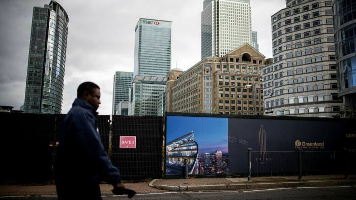 헝다그룹 파산 위기...영국 건설시장에도 직격탄 ㅣ 주식 거래 중단...서둘러 자산 매각 Beijing crackdown threatens to crush China’s love of London property ㅣ Evergrande halts share trading ahead of possible sale of servi..