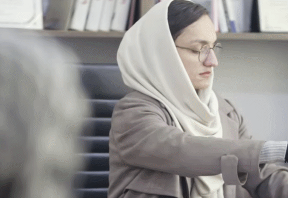 죽음을 기다리고 있는 아프간 여성시장 VIDEO: A Female Mayor in Afghanistan