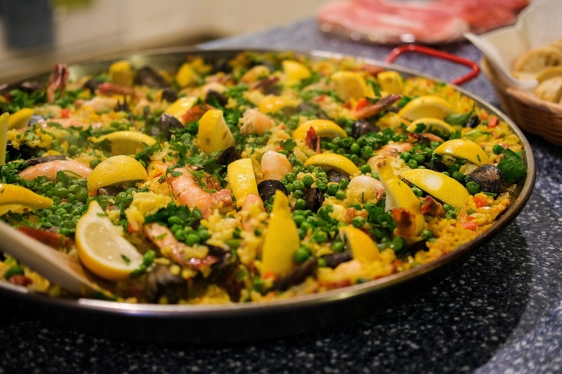 요리 초보의 레시피 29탄 - 스페인식 파에야 레시피 및 어울리는 음식,음료