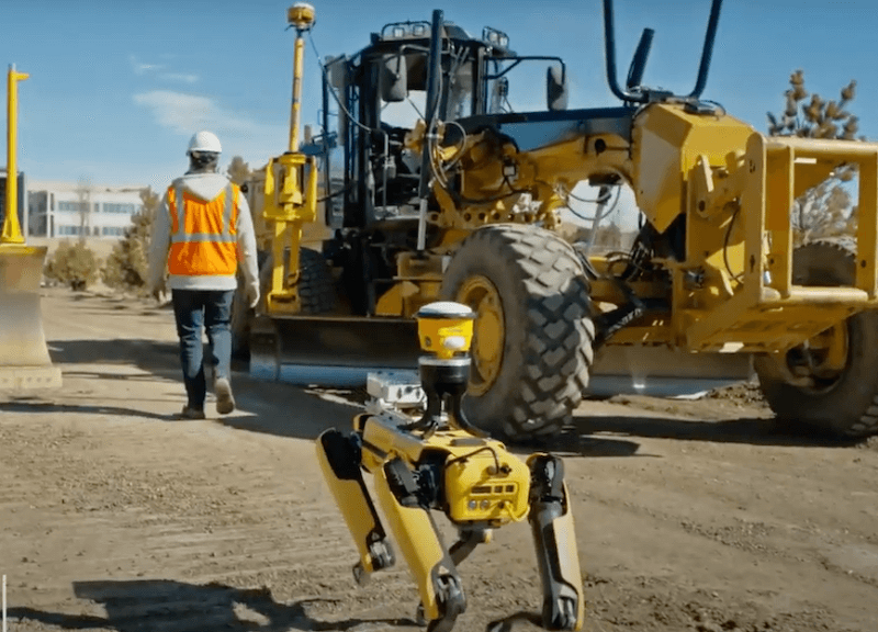 조이스틱 없이 자율적으로 움직이는 건설현장 스팟  VIDEO:Smart Following Robot Creates Wider Autonomous Applications in Construction, Ag, More