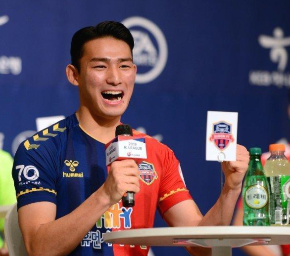 축구선수 조유민, 티아라 소연과 결혼하는 이유가 다 있었다.