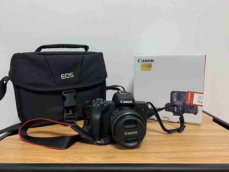 블로거들이 애용하는 미러리스 카메라 캐논 EOS  M50  구매 후기